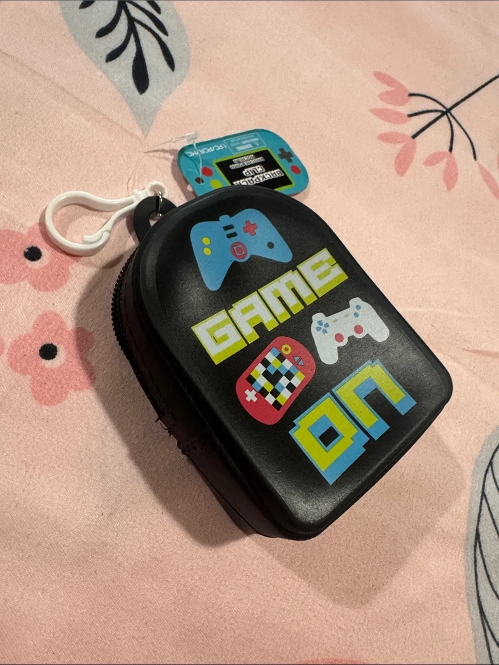 Amscan Black Travel Case with Blue, Yellow & Red Game Controller Graphics